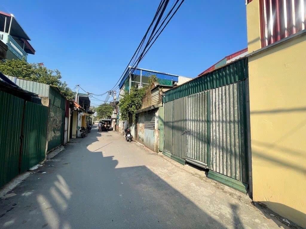 Cần bán nhanh đất nền 50 m2 tại Đường Văn Nội - Phú Lương - Hà Đông - Hà Nội, giá 9,5 tỷ
