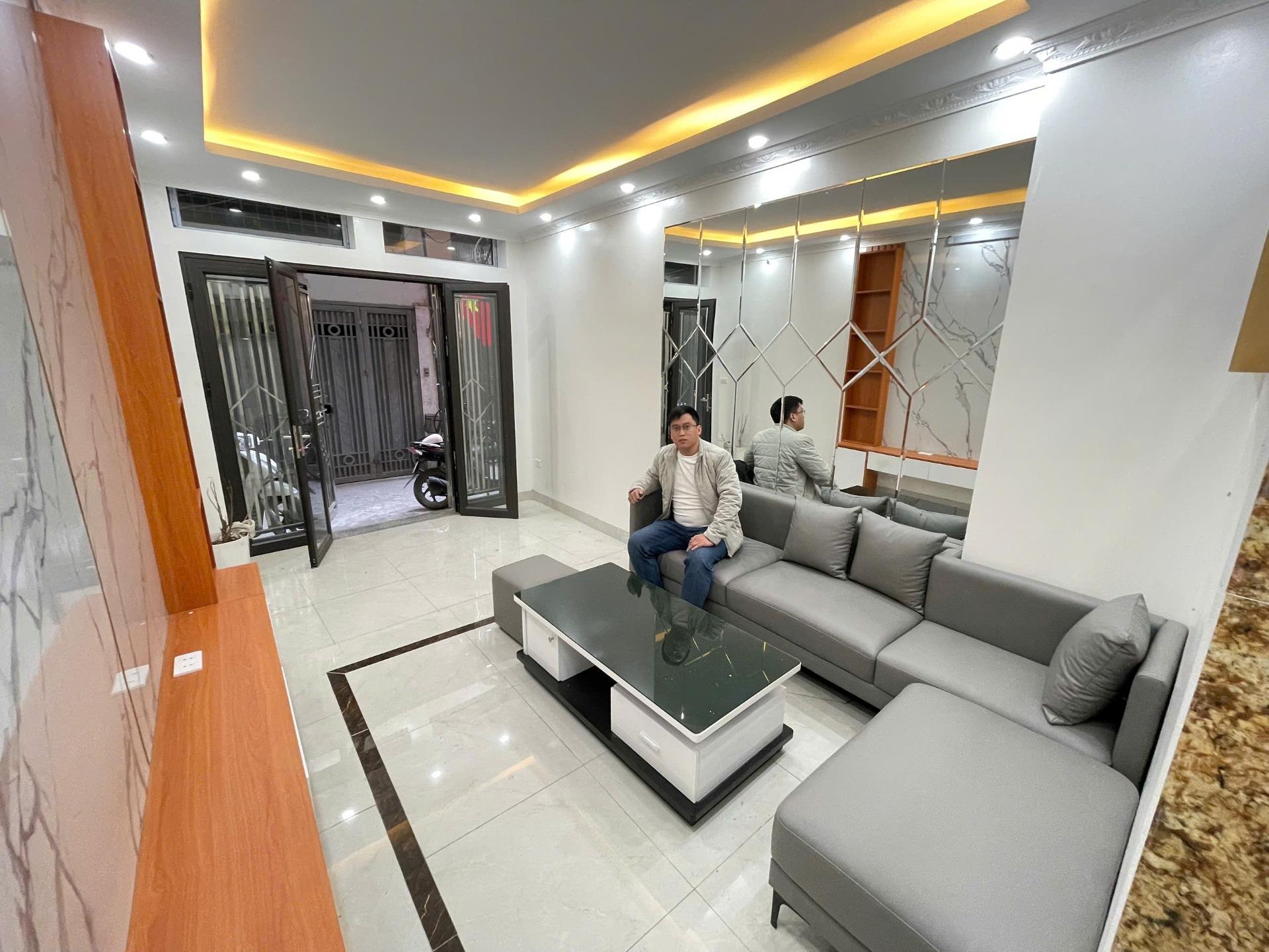 Sở hữu nhà đẹp 40 m2 tại Đường Tô Hiệu - Hà Cầu - Hà Đông - Hà Nội, giá 11,25 tỷ