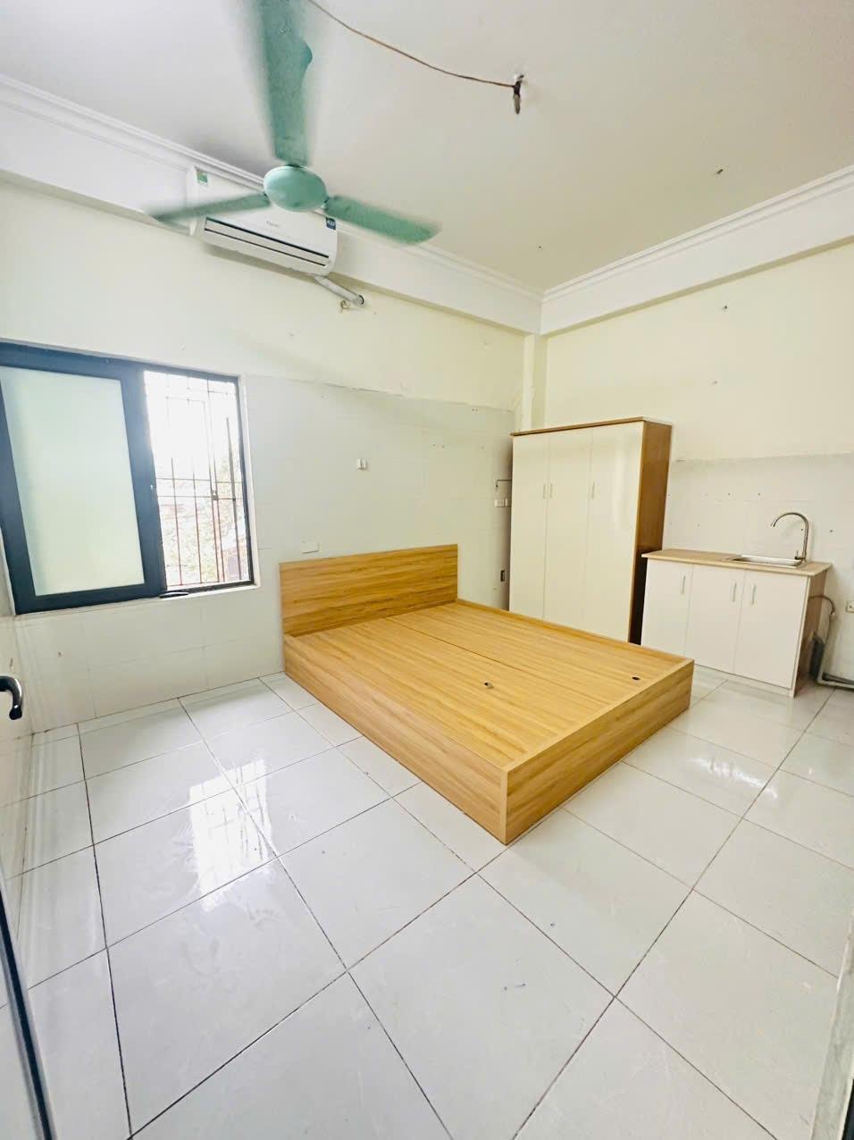 Thuê ngay phòng trọ 20 m2 tại Đường Vũ Trọng Khánh - Mỗ Lao - Hà Đông - Hà Nội, giá 3,3 tr/tháng