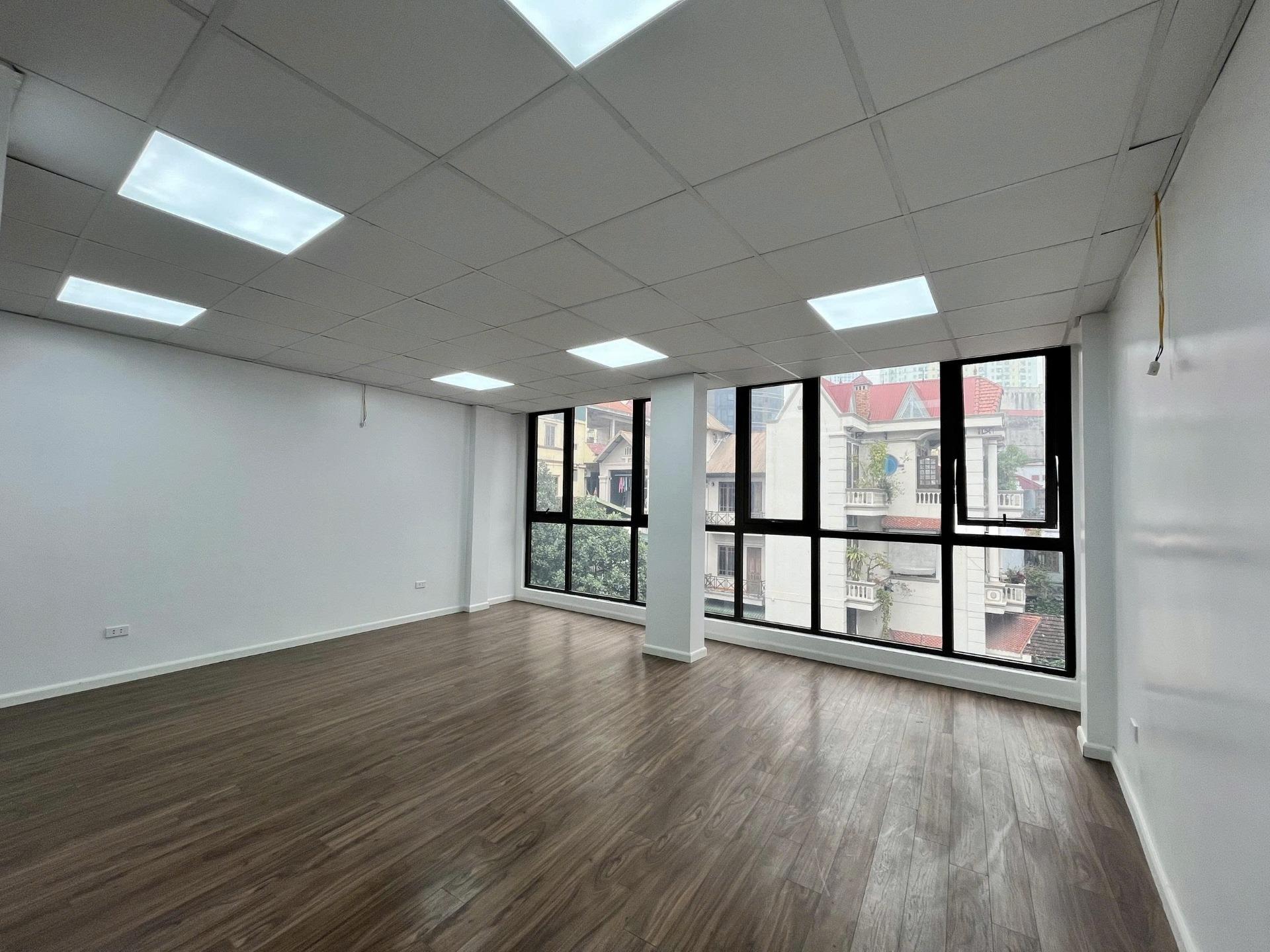 Cho thuê văn phòng Trần Phú- Diện tích 60 m2/tầng, sàn thông, view thoáng