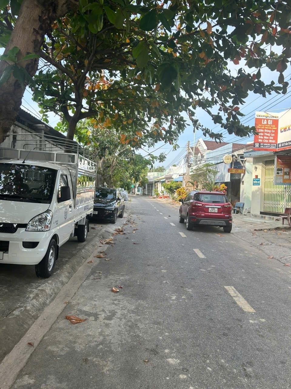 Cần bán đất 185 m2, hướng Tây tại Đường La Gi - Tân Thiện - La Gi - Bình Thuận, giá 3,5 tỷ