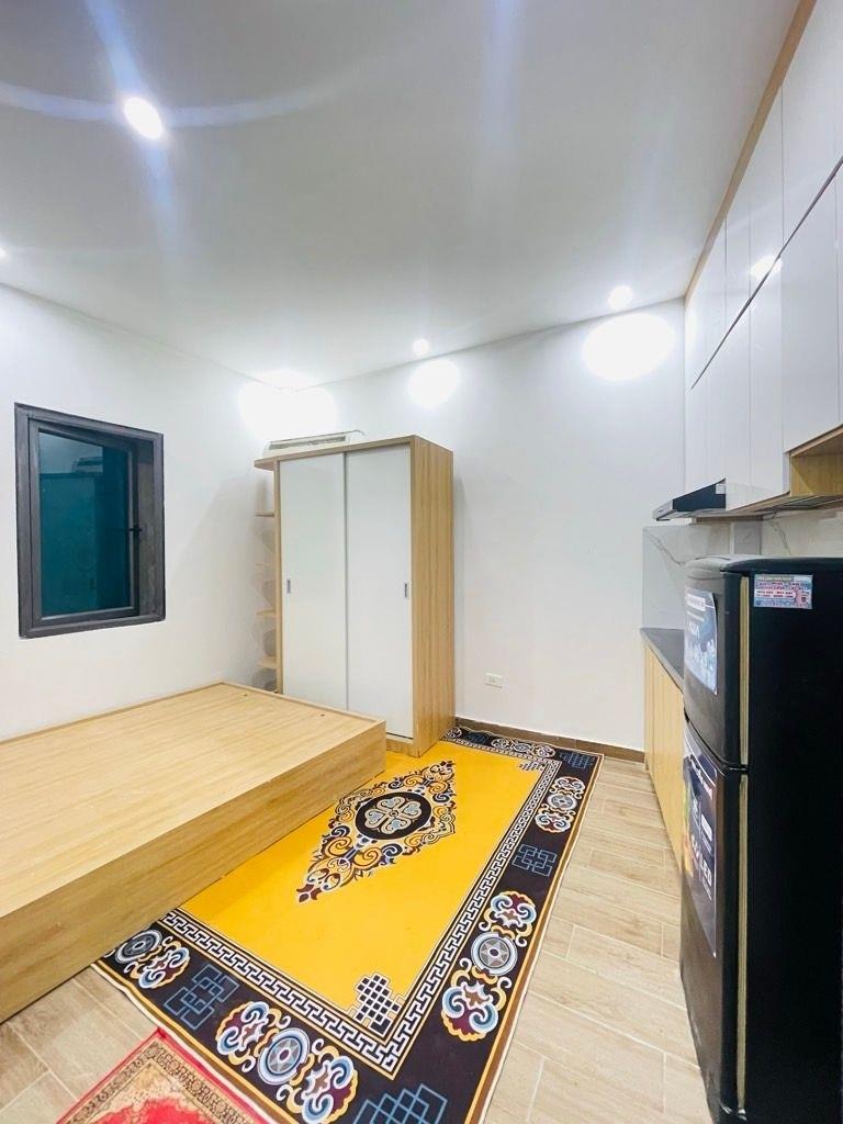 Cần bán nhà riêng sổ đỏ 45 m2 tại Đường Trần Thái Tông - Dịch Vọng Hậu - Cầu Giấy, giá 11,8 tỷ