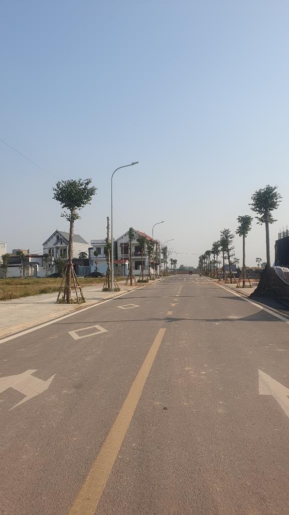 Cần bán đất 90,5 m2, mặt tiền 5m, hướng Tây-Bắc tại Bắc Giang - Bắc Giang, giá 6,45 tỷ