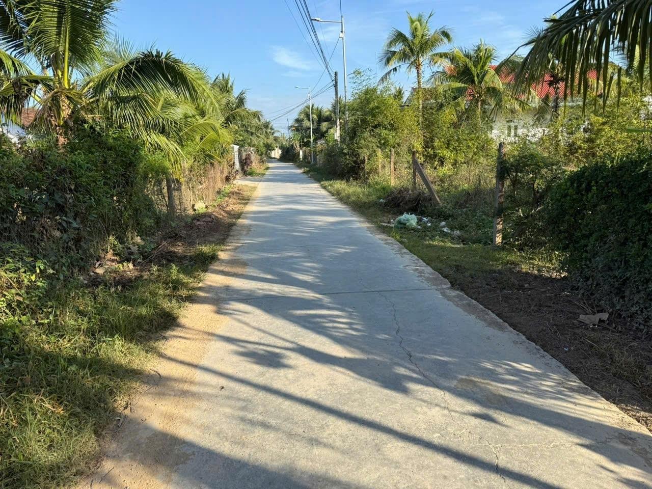 Cần bán lô đất 120 m2 tại Huyện Ninh Hòa - Khánh Hòa, giá 720 triệu