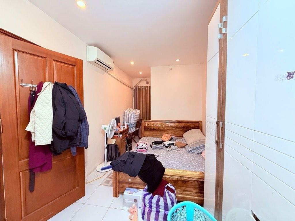 Sở hữu căn 95 m2, giá 8,9 triệu tại Phố Ngụy Như Kon Tum - Nhân Chính - Thanh Xuân - Hà Nội