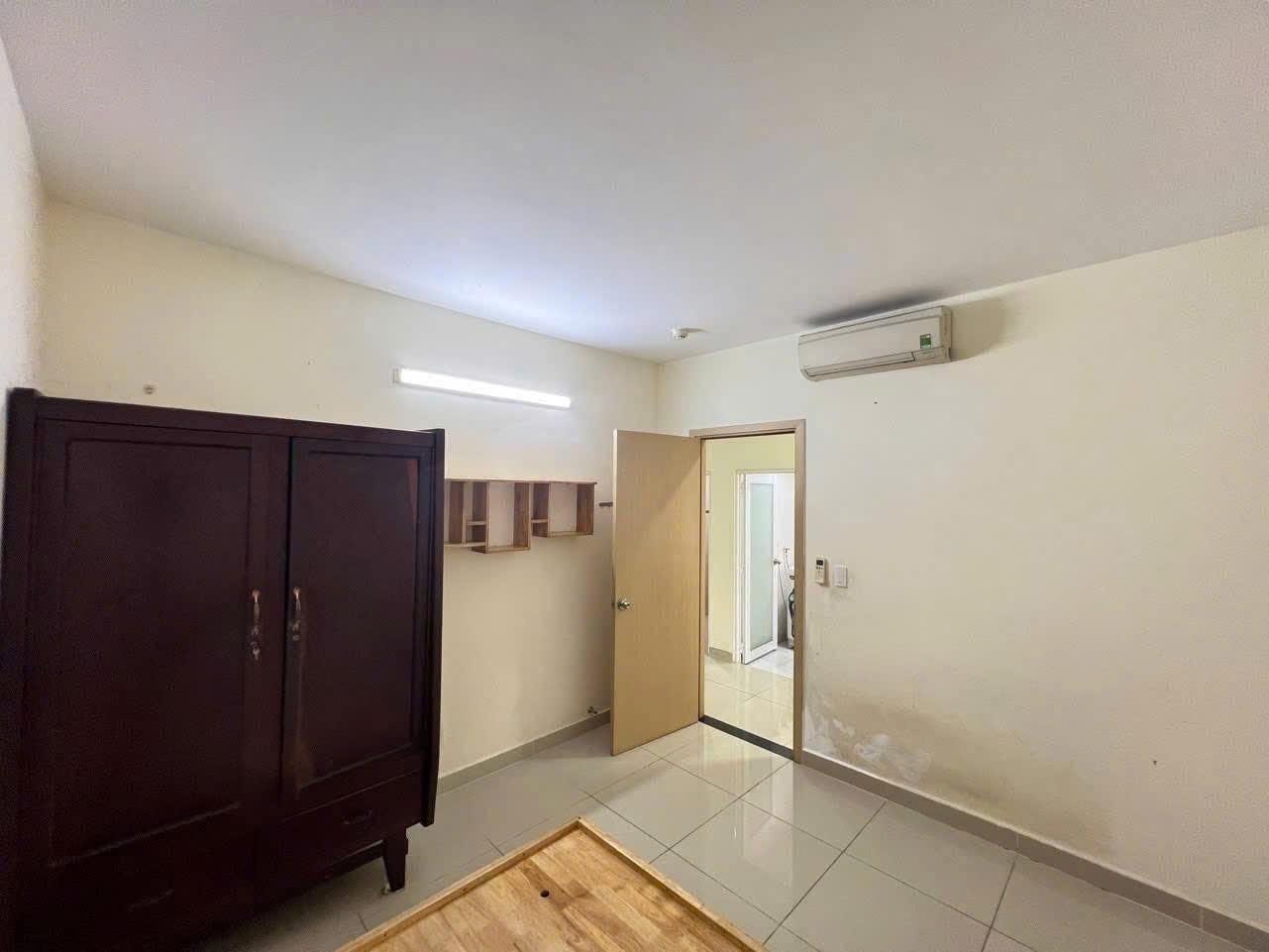 Thuê ngay căn hộ 97 m2 tại Đường Trường Sa - 12 - Quận 3 - TP Hồ Chí Minh, giá 15 triệu/tháng