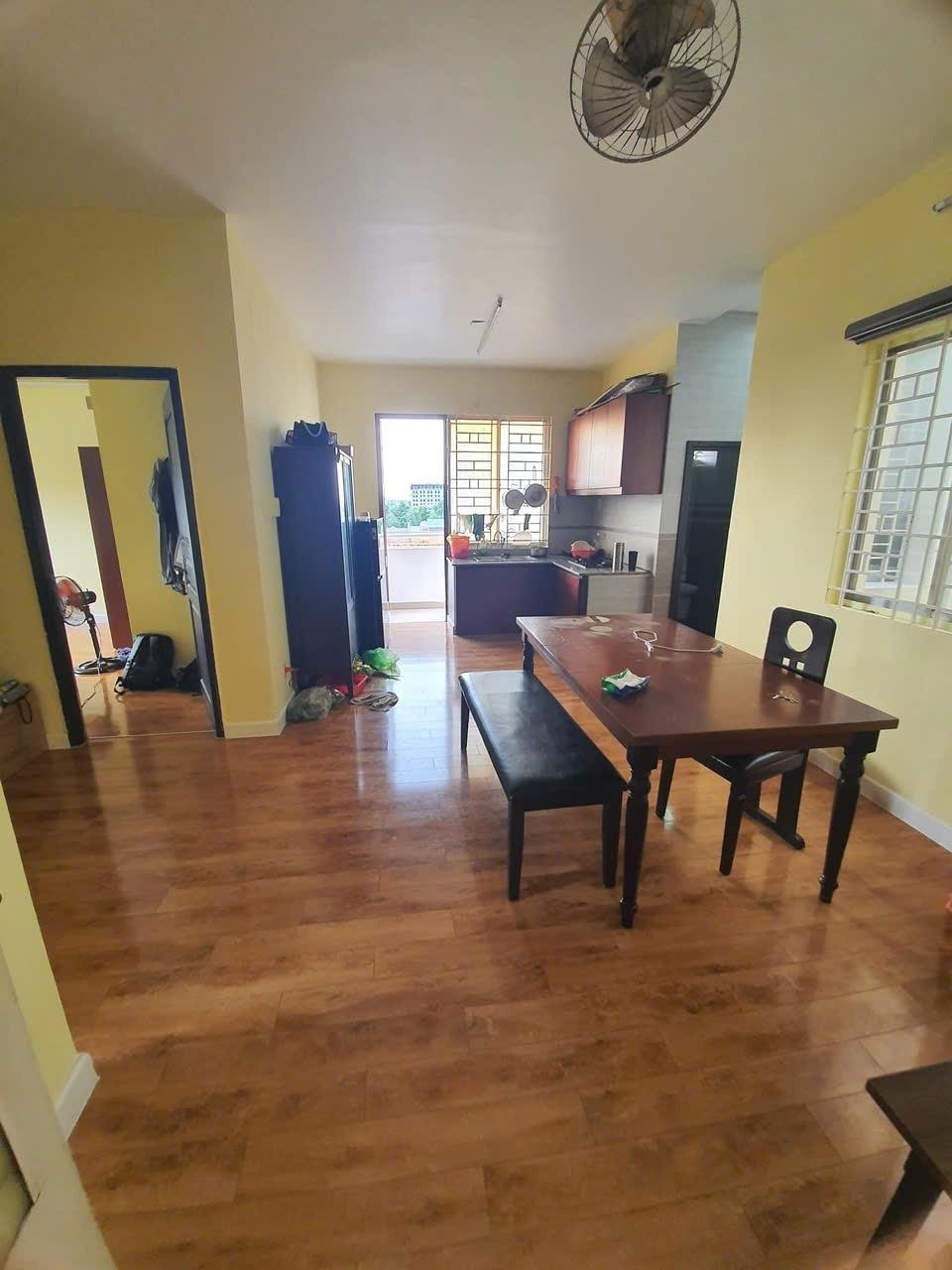 Cho thuê gấp căn hộ chung cư 65 m2 tại Đường Phan Văn Hớn - Quận 12, giá 6,5 tr/tháng