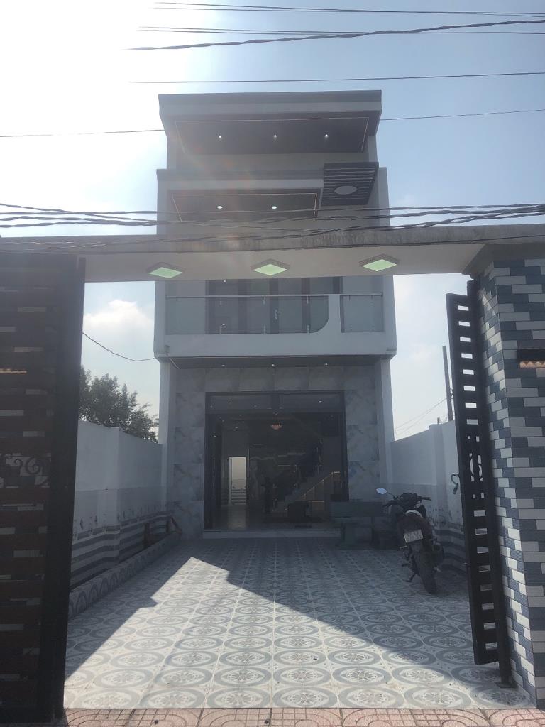 Bán nhà mặt phố 135 m2 tại Xã Bình Chánh - Bình Chánh - TP Hồ Chí Minh, giá 1,3 tỷ