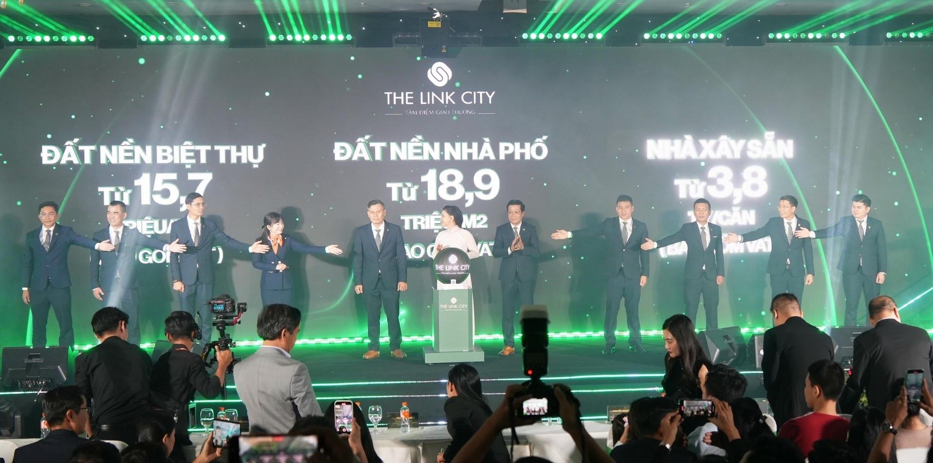 Cần bán gấp nền đất 100 m2 tại Phường An Phú - Quận 2 - TP Hồ Chí Minh, giá 18,9 triệu