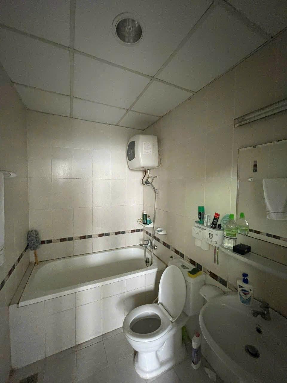 Cho thuê gấp căn hộ chung cư 100 m2 tại Đường Trường Sa - Quận 3 - TP Hồ Chí Minh, giá 15 tr/tháng