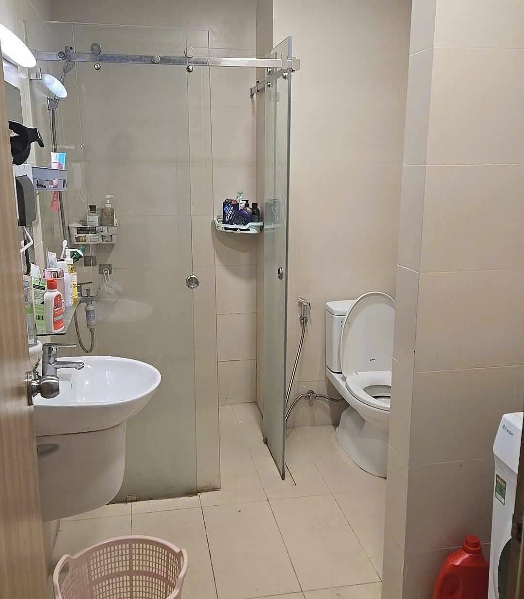 Cần cho thuê gấp nhà chung cư 47 m2 tại Đường Phổ Quang - Tân Bình, giá 11,5 tr/tháng