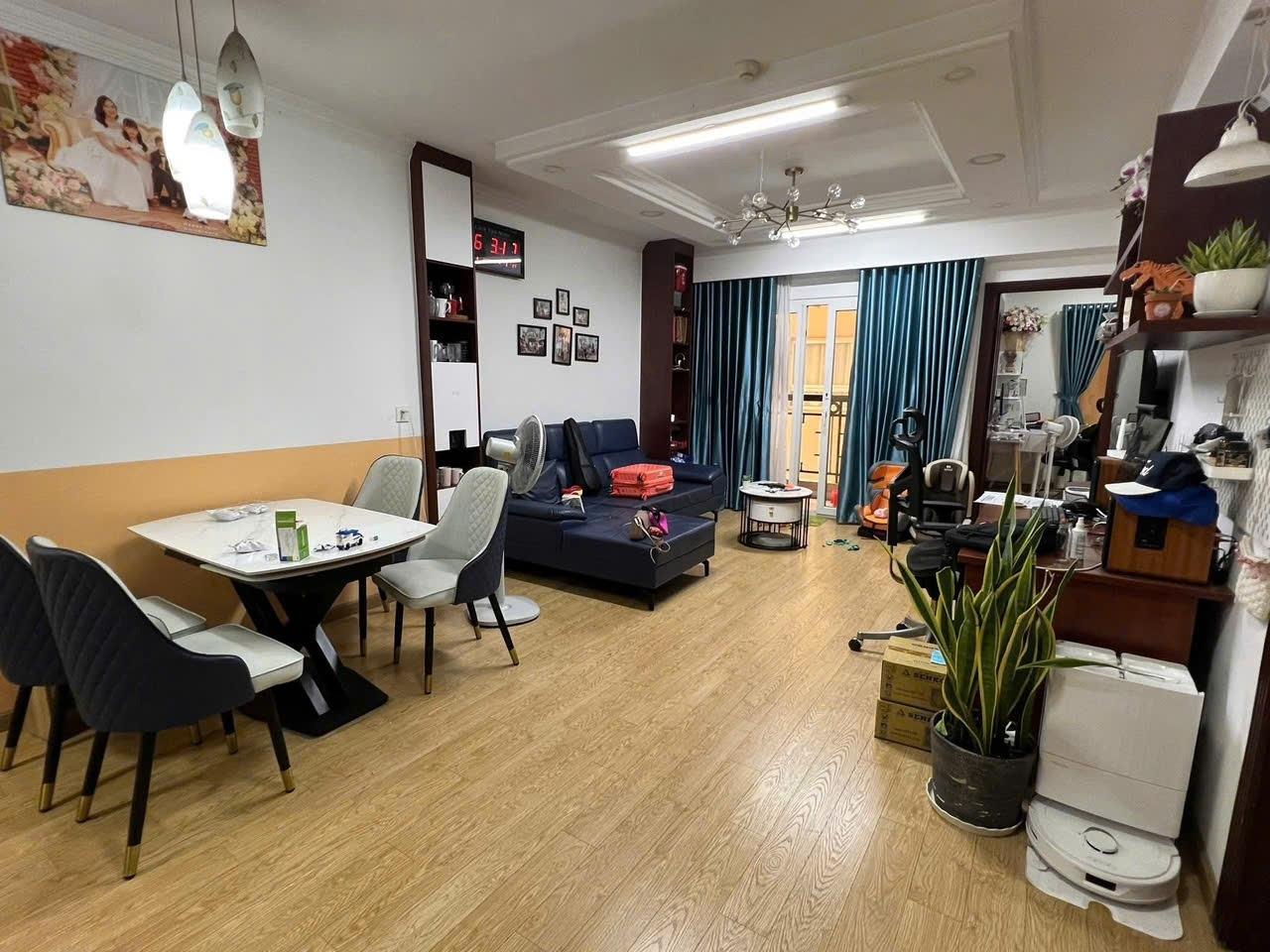 Cho thuê chung cư 95 m2 tại Đường Trường Sa - 12 - Quận 3 - TP Hồ Chí Minh, giá 15 triệu/tháng