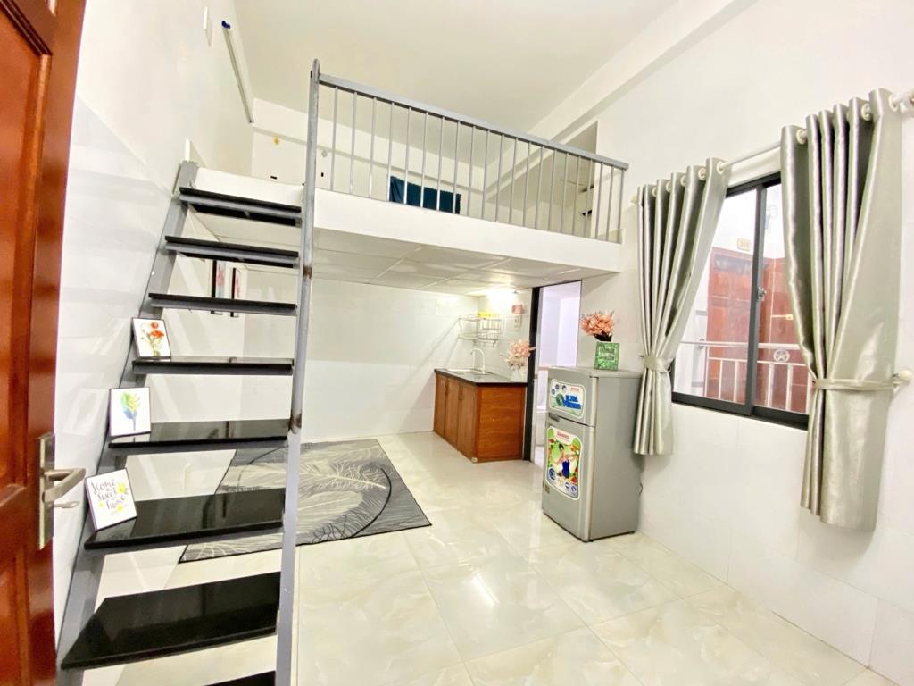 Thuê ngay phòng trọ 20 m2 tại Đường Phan Huy Ích - 15 - Tân Bình, giá 4,3 triệu/tháng