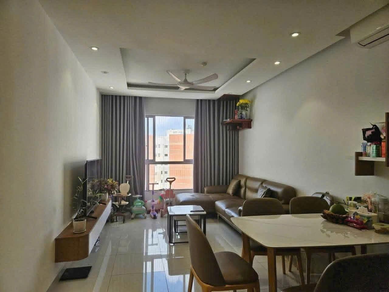 Cần cho thuê chung cư 100 m2 tại Đường Trường Sa - Quận 3 - TP Hồ Chí Minh, giá 15 triệu/tháng