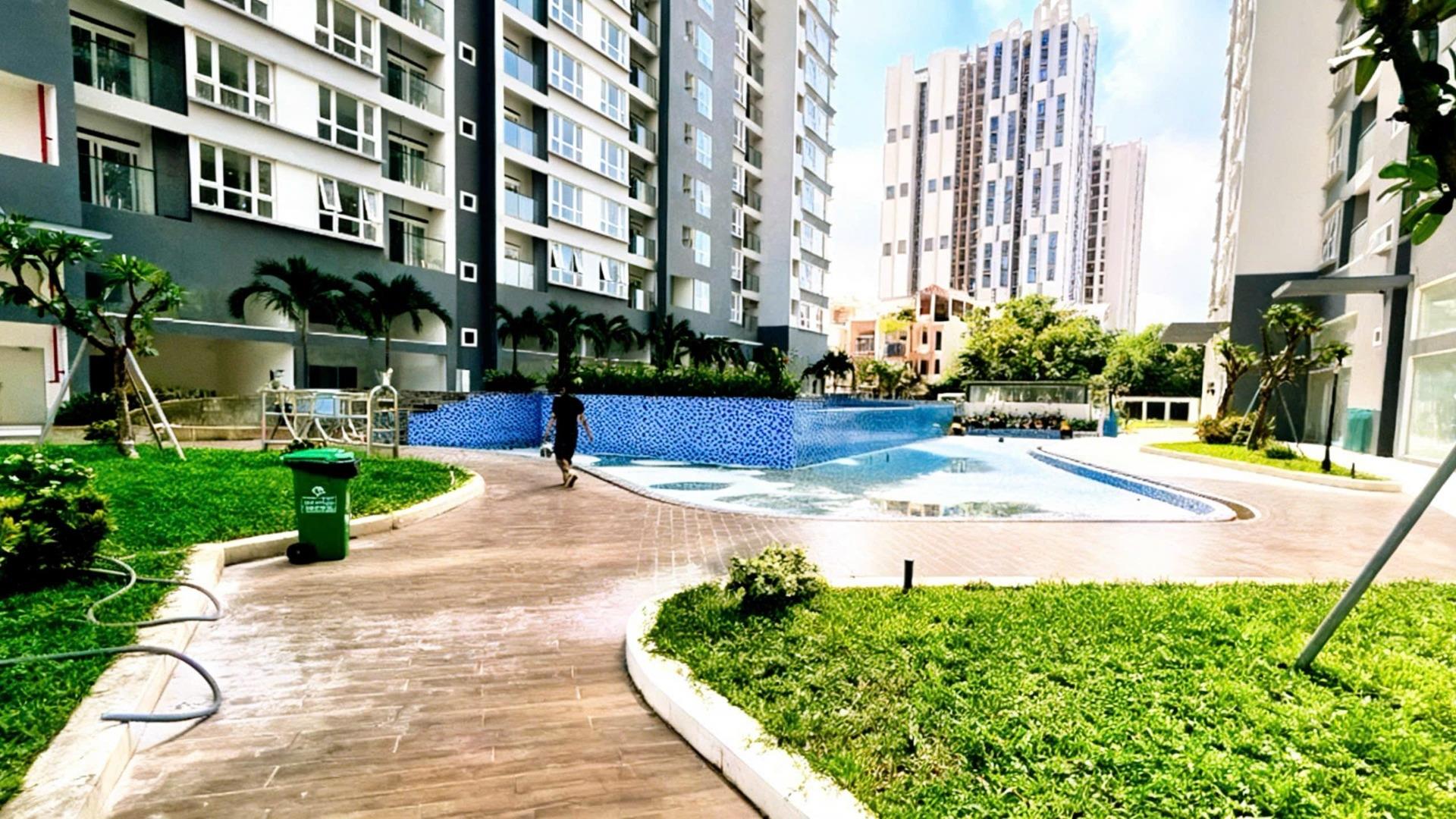 Cần bán nhanh chung cư 50 m2, giá 1,7 tỷ tại Đường Lý Chiêu Hoàng - 10 - Quận 6 - TP Hồ Chí Minh