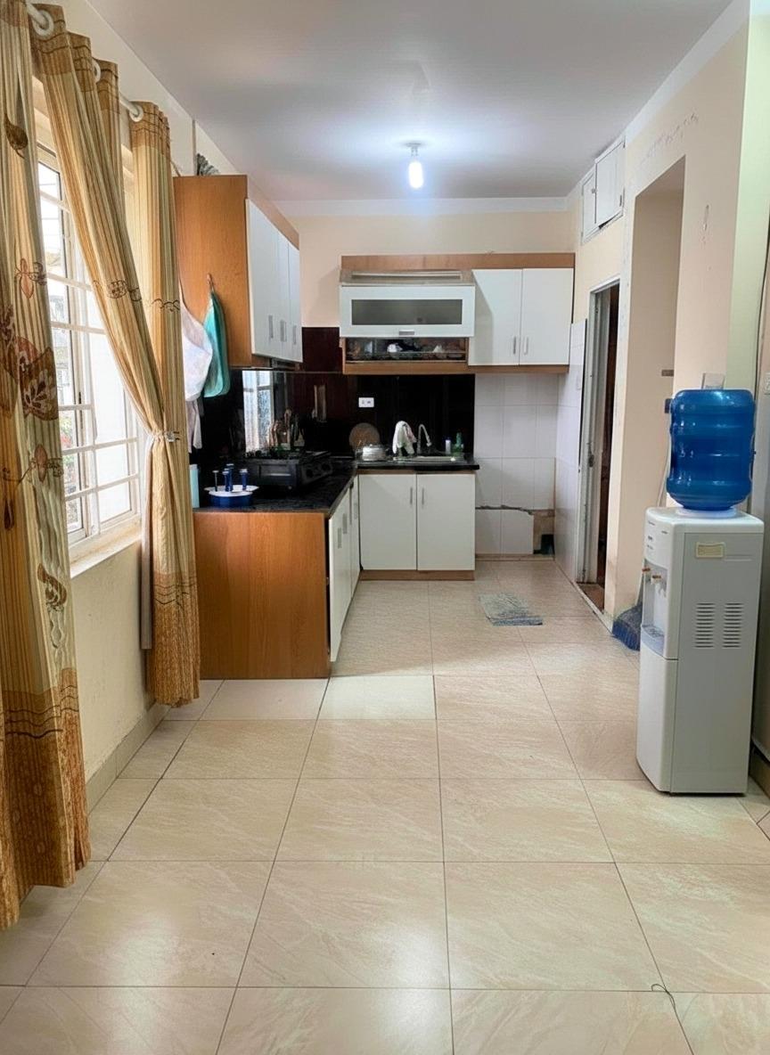 Bán gấp nhà shr 55 m2 tại Đường Tây Sơn - Quang Trung - Đống Đa - Hà Nội, giá 2,5 tỷ