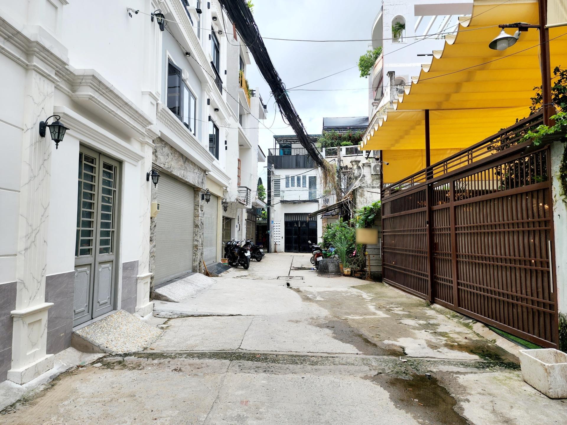 Bán gấp nhà sổ riêng 216 m2, hướng Tây tại Phố Nguyễn Xí - 26 - Bình Thạnh, giá 30 tỷ