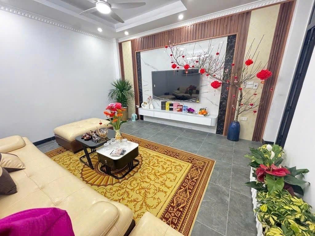 Sở hữu ngay nhà sổ riêng 45 m2 tại Phố Lê Trọng Tấn - Dương Nội - Hà Đông - Hà Nội, giá 10,1 tỷ