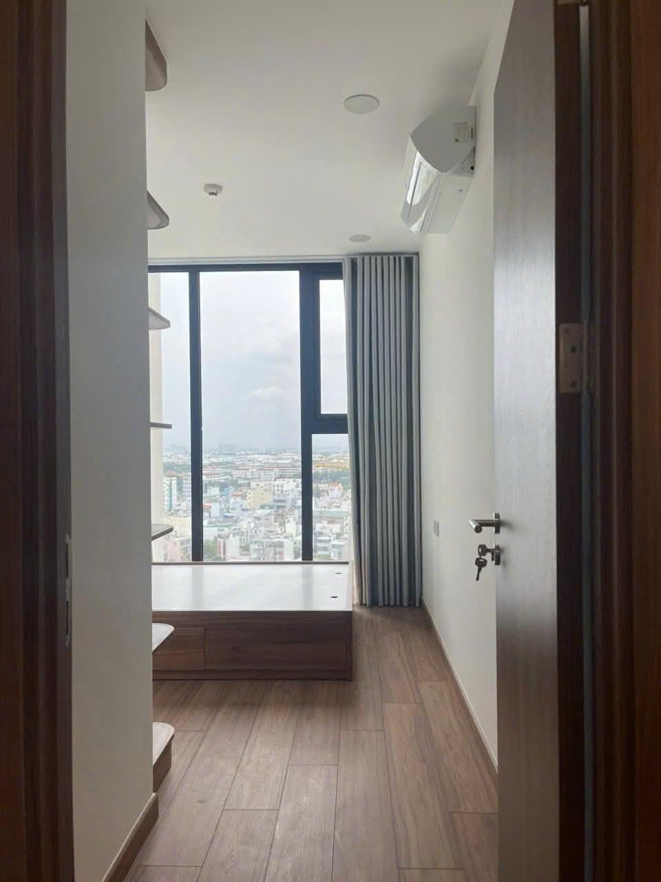 Cần cho thuê gấp căn chung cư 90 m2 tại Đường Ung Văn Khiêm - Bình Thạnh, giá 12 triệu/tháng