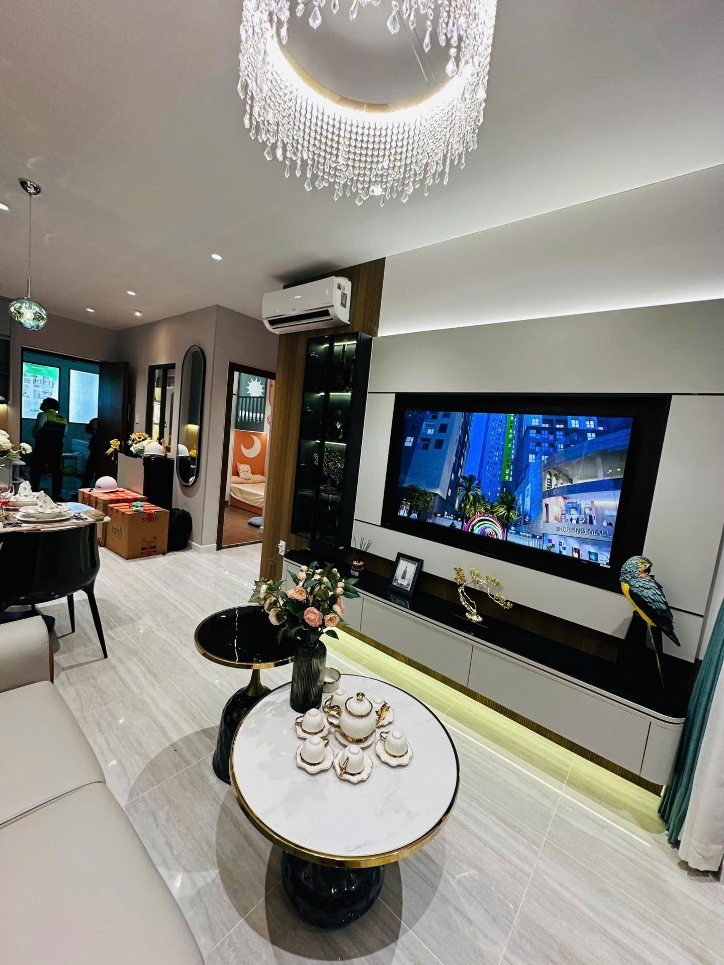 Cần bán gấp căn hộ 55 m2, giá 2,4 tỷ tại Đường Thống Nhất - Đông Hòa - Dĩ An - Bình Dương