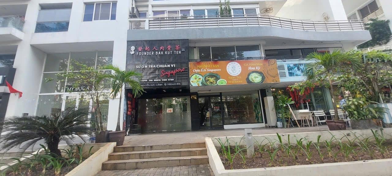 Cho thuê gấp căn nhà mặt phố tại Quận 7 - TP Hồ Chí Minh, 184 m2, giá 102,6 tr/tháng