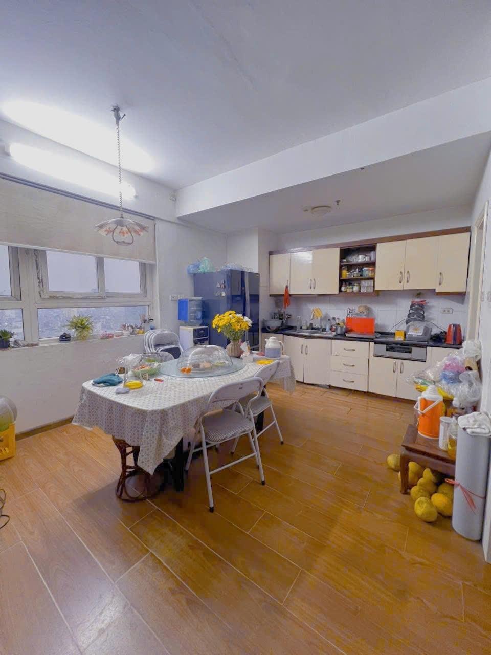 Cho thuê gấp chung cư 108 m2 tại Đường Trần Đăng Ninh - Cầu Giấy - Hà Nội, giá 14 tr/tháng