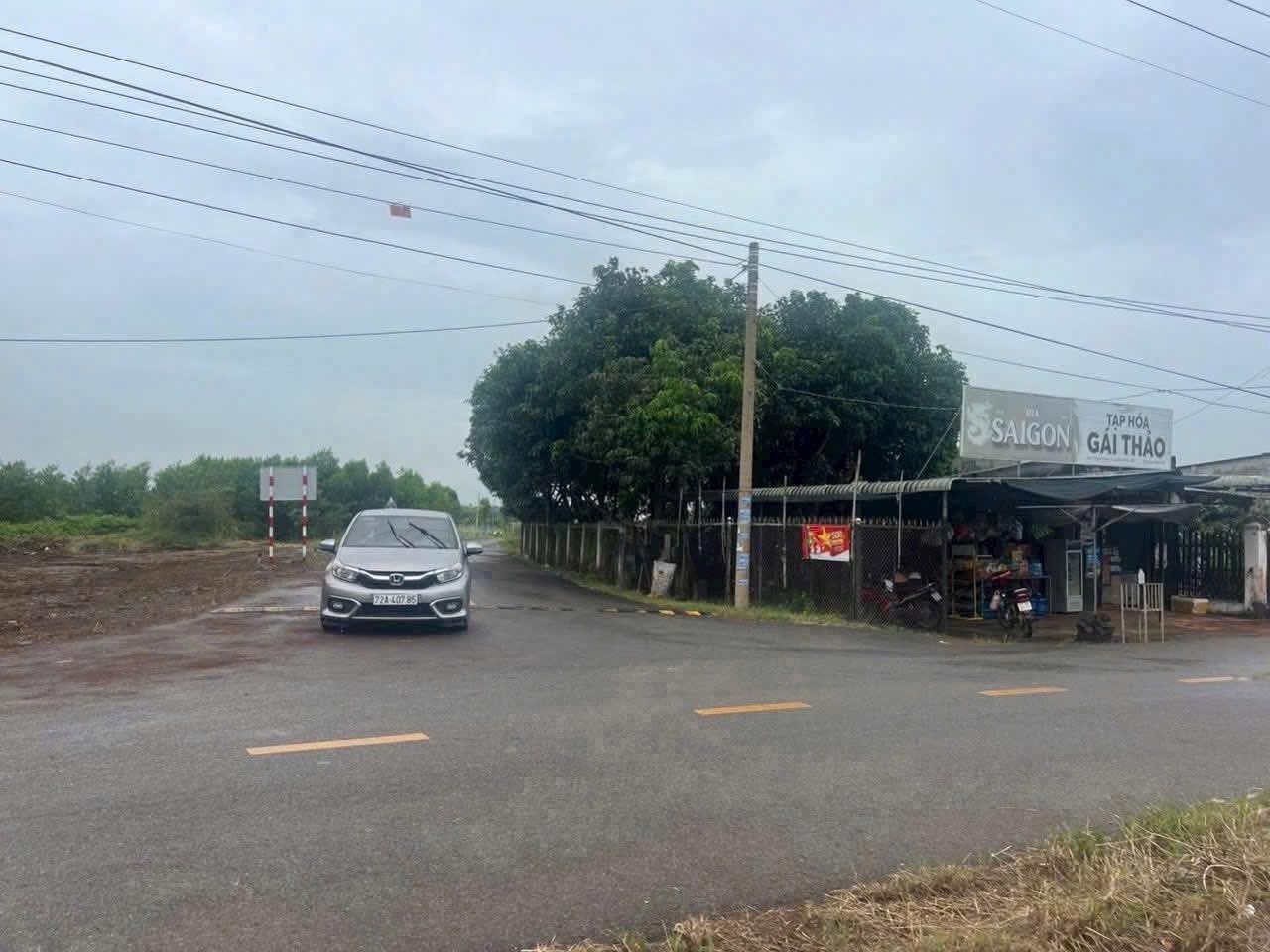 Cần bán nhanh lô đất nền 500 m2 tại Xã Láng Dài - Đất Đỏ - Bà Rịa Vũng Tàu, giá 7,5 tỷ