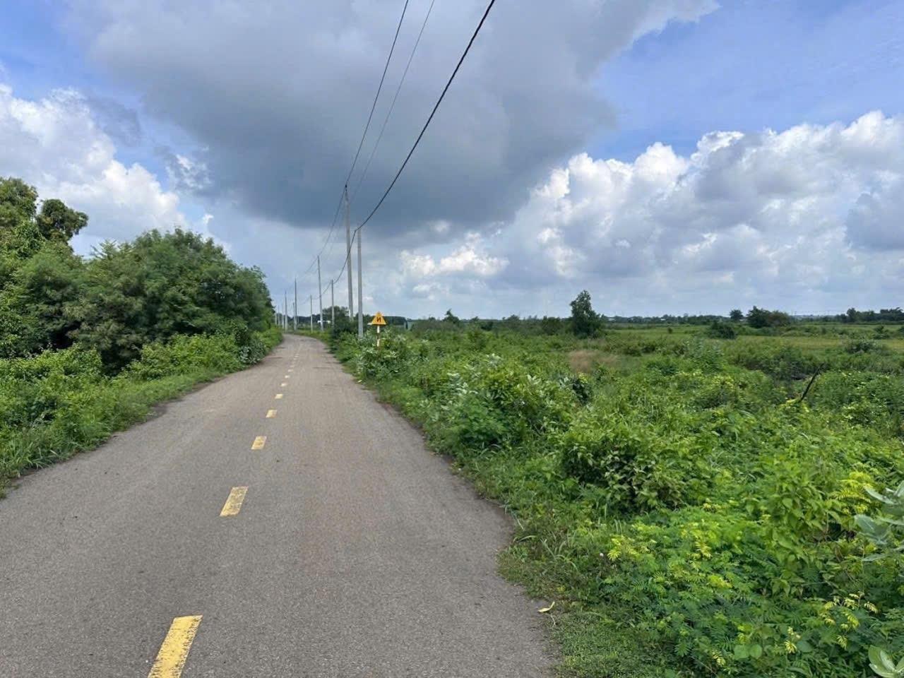 Bán nhanh đất 400 m2 tại Xã Láng Dài - Đất Đỏ - Bà Rịa Vũng Tàu, giá 5,8 tỷ