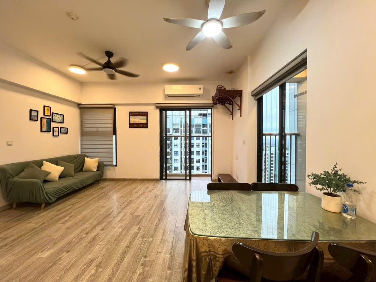 Cần bán ngay căn hộ chung cư 58 m2, giá 3,85 tỷ tại Đường Trúc - Xuân Quan - Văn Giang - Hưng Yên