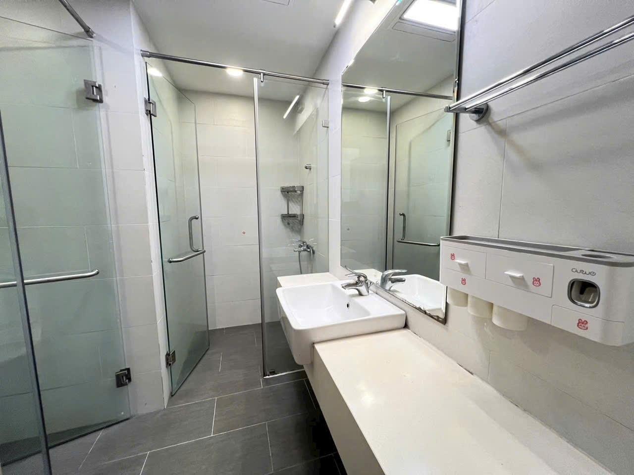 Cần bán ngay căn hộ chung cư 58 m2, giá 3,85 tỷ tại Đường Trúc - Xuân Quan - Văn Giang - Hưng Yên