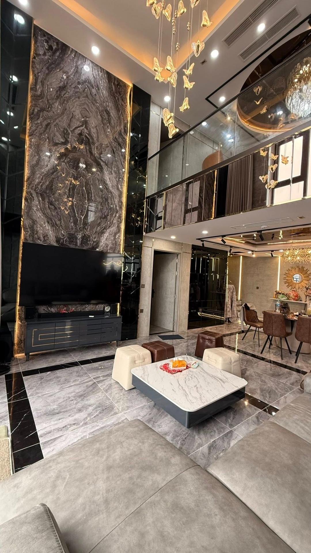 Sở hữu căn hộ 296 m2, giá 31 tỷ tại Đường Võ Chí Công - Phú Thượng - Tây Hồ - Hà Nội