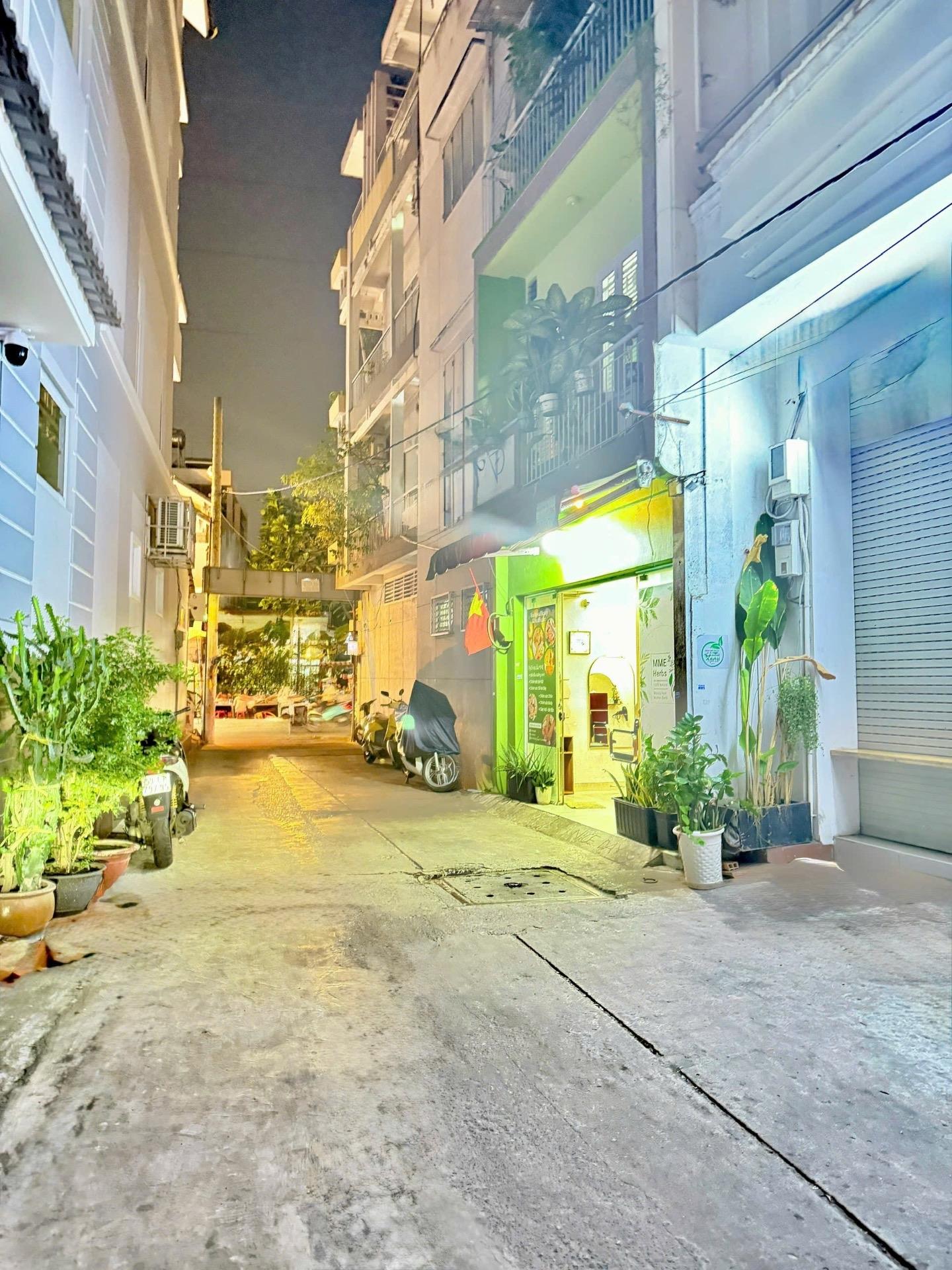 Bán nhanh căn nhà riêng 55 m2 tại Đường Phan Xích Long - 5 - Phú Nhuận, giá 10,5 tỷ