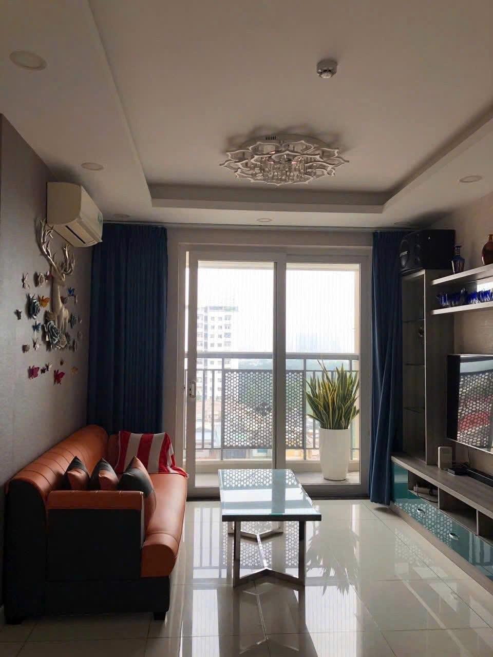 Cần cho thuê căn chung cư 75 m2 tại Đường Trịnh Đình Thảo - Tân Phú, giá 11 triệu/tháng