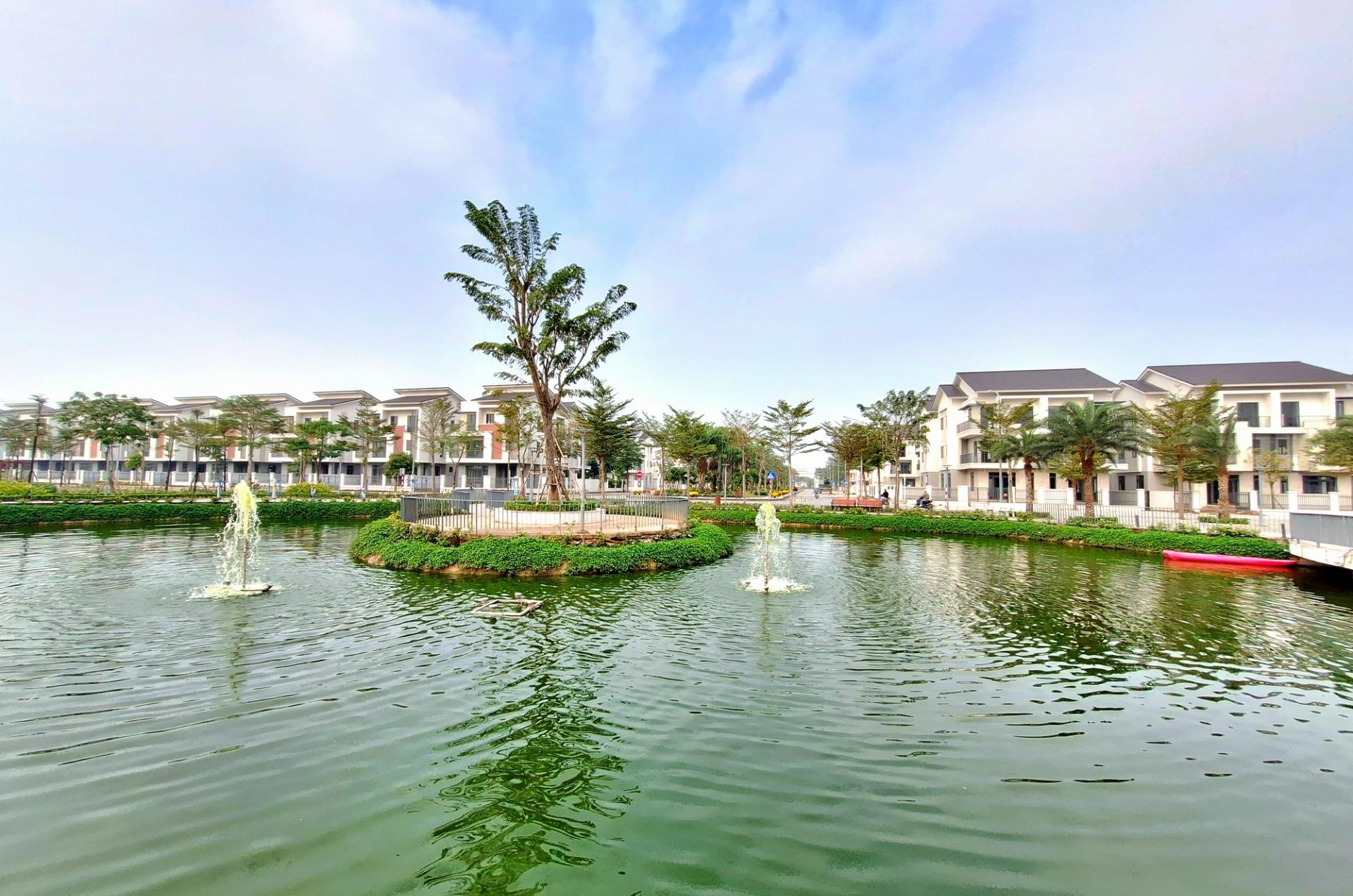 Bán gấp nhà biệt thự liền lề 225 m2, giá rẻ tại Đường Hữu Nghị - Phù Chẩn - Từ Sơn - Bắc Ninh