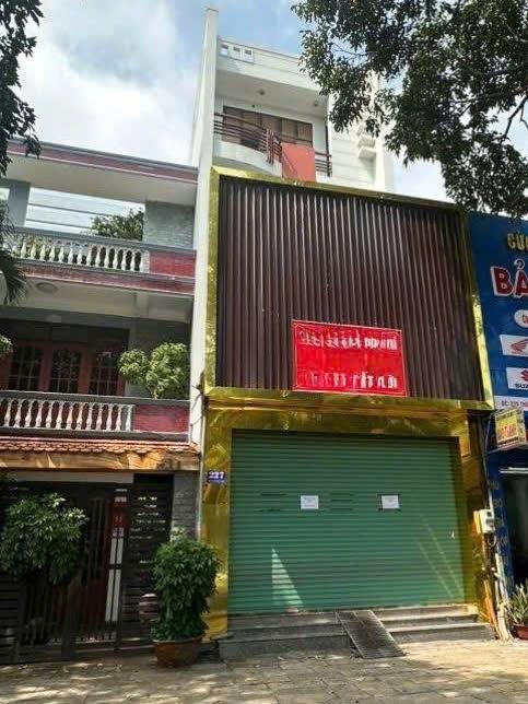 Cần cho thuê gấp nhà phố tại Đường Thống Nhất - 8 - Vũng Tàu, 340 m2, giá 22 triệu/tháng