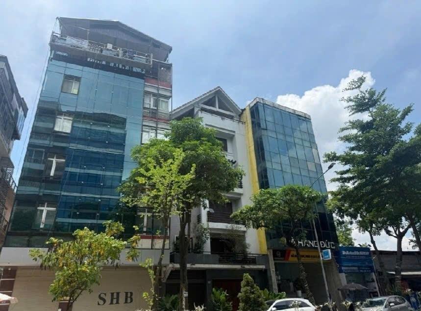 Bán gấp căn nhà mặt phố 140 m2 tại Đường Lạc Long Quân - Phú Thượng - Tây Hồ - Hà Nội, giá 98 tỷ