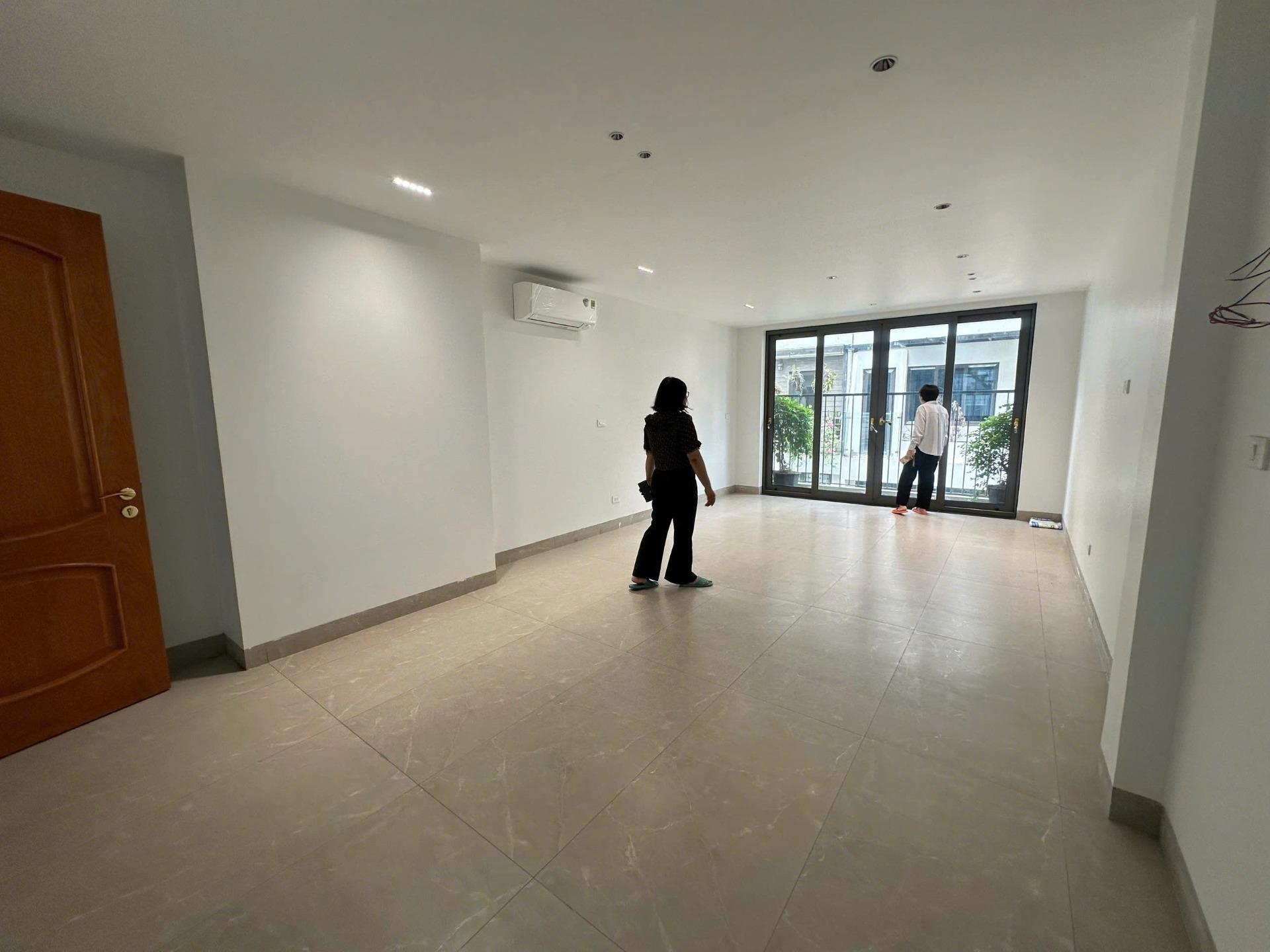 Cho thuê văn phòng Thanh Liệt, 40 m2/tầng , sàn thông giá chỉ 6 tr/tháng