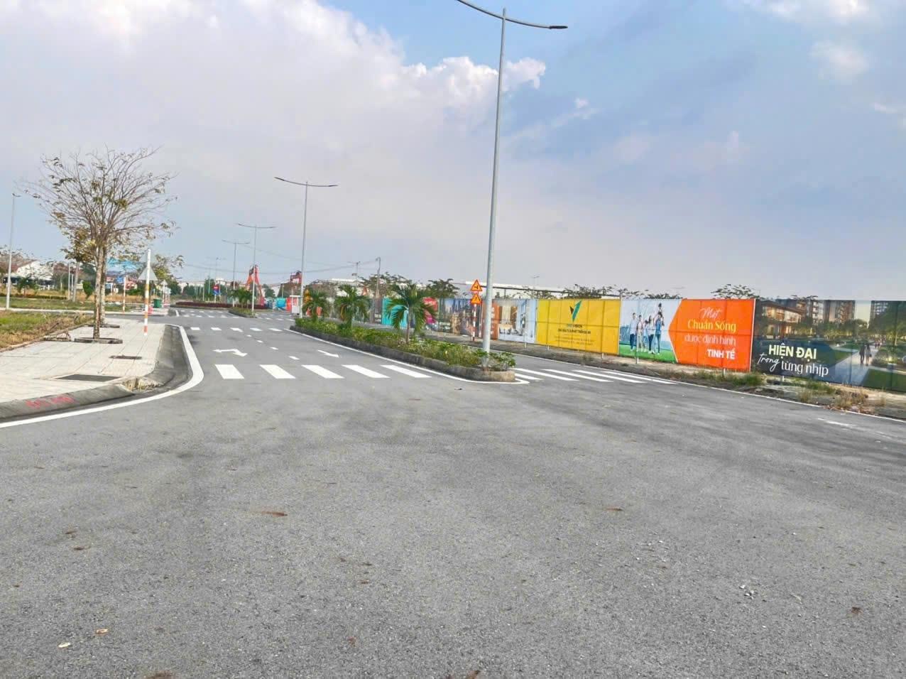 Cần bán đất 80 m2, hướng Nam tại Đường 10 - Đức Hoà Đông - Đức Hòa - Long An, giá 2,23 tỷ