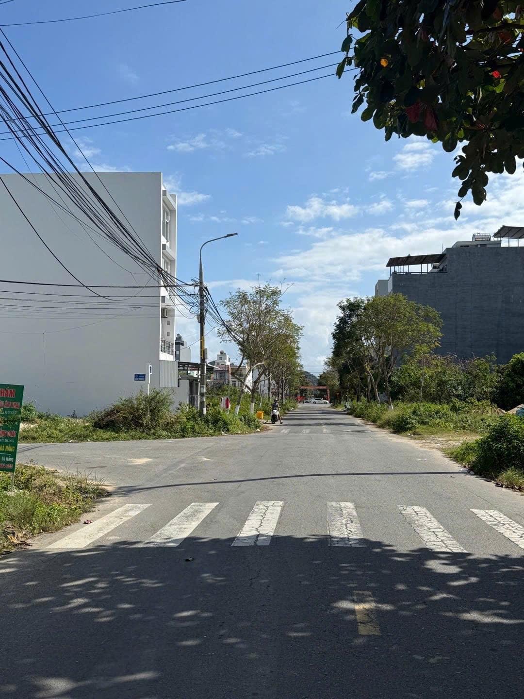 Sở hữu ngay lô đất 95 m2 tại Đường Nguyễn Xiển - Khuê Mỹ - Ngũ Hành Sơn - Đà Nẵng, giá 8,1 tỷ