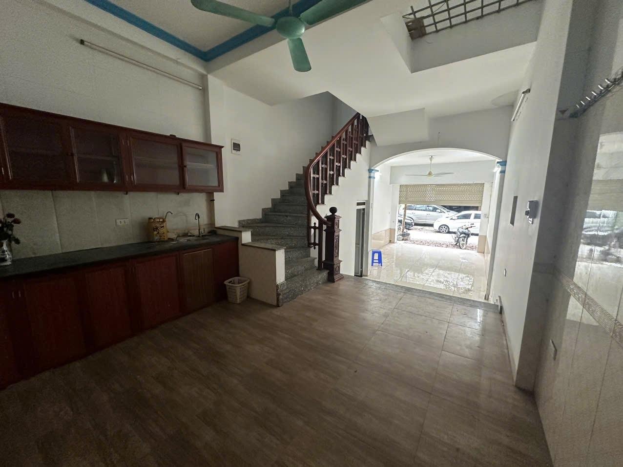 Thuê ngay nhà shr tại Đường Mậu Lương - Kiến Hưng - Hà Đông - Hà Nội, 50 m2, giá 15 tr/tháng