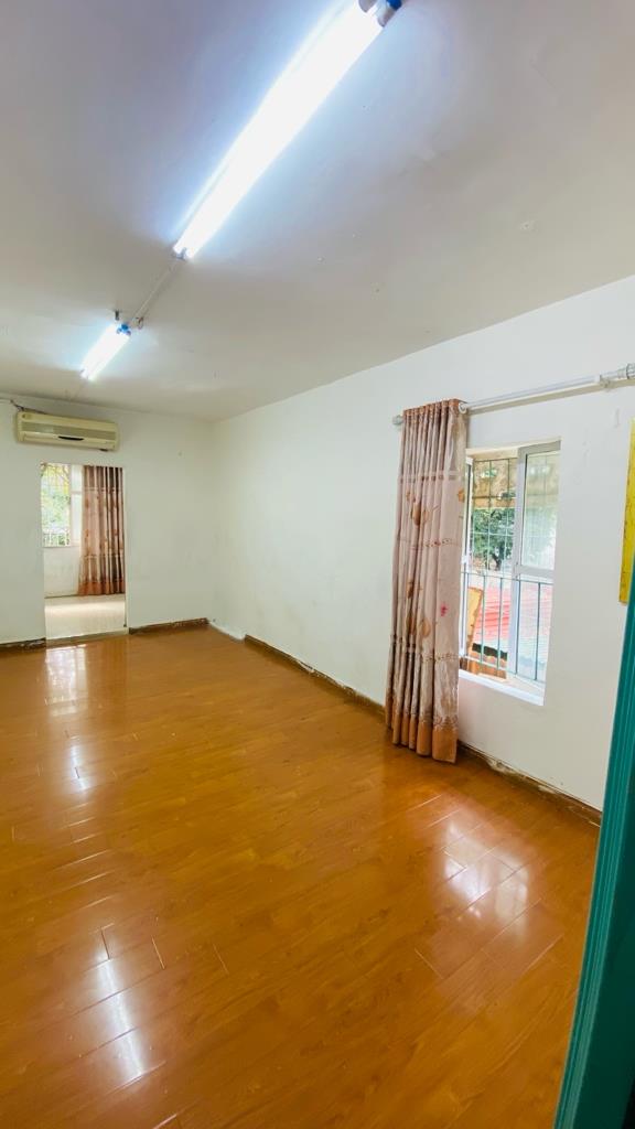 Cho thuê gấp căn chung cư 70 m2 tại Đường Đặng Văn Ngữ - Đống Đa - Hà Nội, giá 8,5 tr/tháng