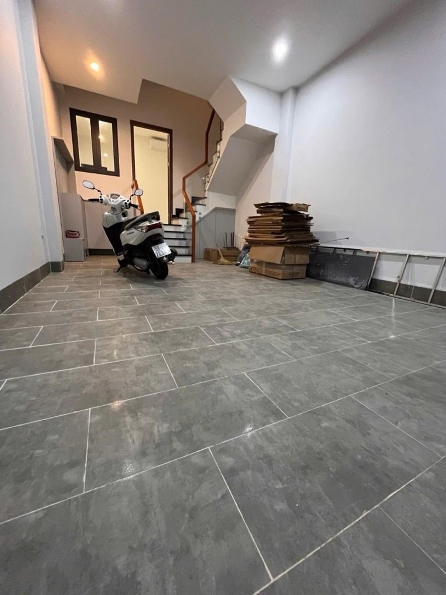 Cần bán gấp nhà 55 m2 tại Đường 8 - Trường Thọ - Thủ Đức - TP Hồ Chí Minh, giá 7,8 tỷ