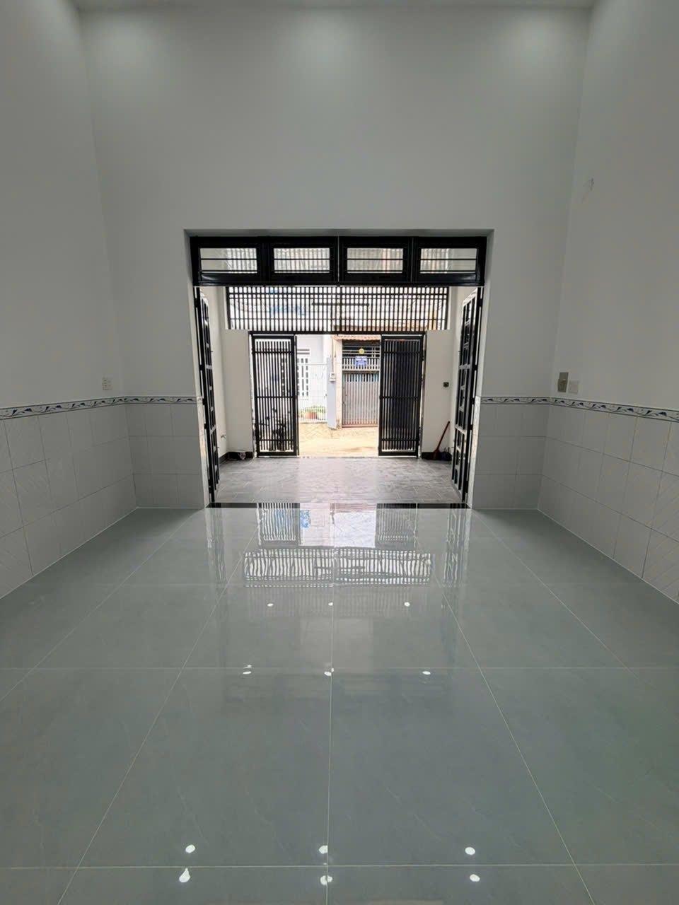 Bán nhanh nhà sổ riêng 56 m2 tại Đường Lê Văn Quới - Bình Trị Đông - Bình Tân, giá 1,16 tỷ