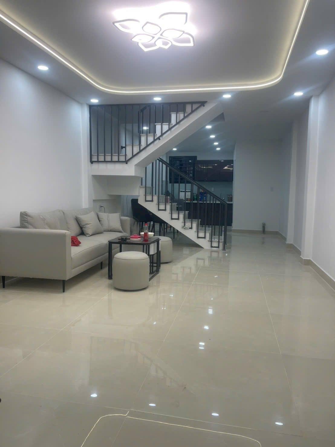 Chuyển nhượng căn nhà riêng 50 m2 tại Đường Hoàng Hoa Thám - 6 - Bình Thạnh, giá 1,33 tỷ