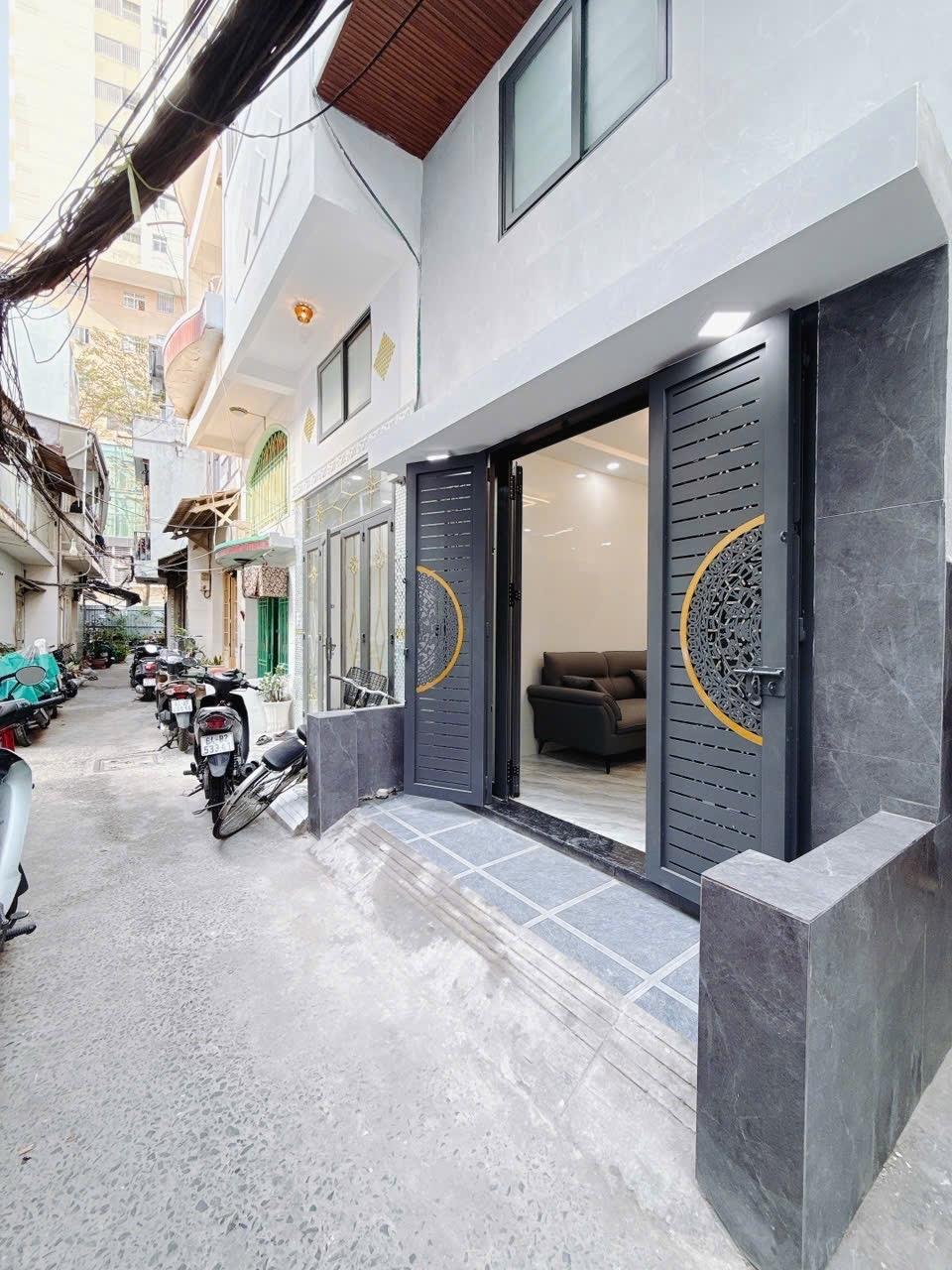 Sở hữu nhà riêng 21 m2 tại Đường Hoàng Diệu - 9 - Quận 4 - TP Hồ Chí Minh, giá 4,5 tỷ