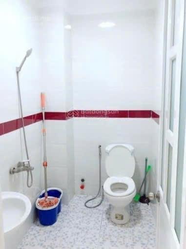 Cần bán gấp nhà riêng 60 m2 tại Đường 320 Bông Sao - 5 - Quận 8 - TP Hồ Chí Minh, giá 830 triệu