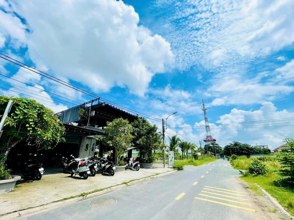 Bán gấp đất nền 200 m2 tại Thị trấn Củ Chi - Củ Chi - TP Hồ Chí Minh, giá 900 tỷ