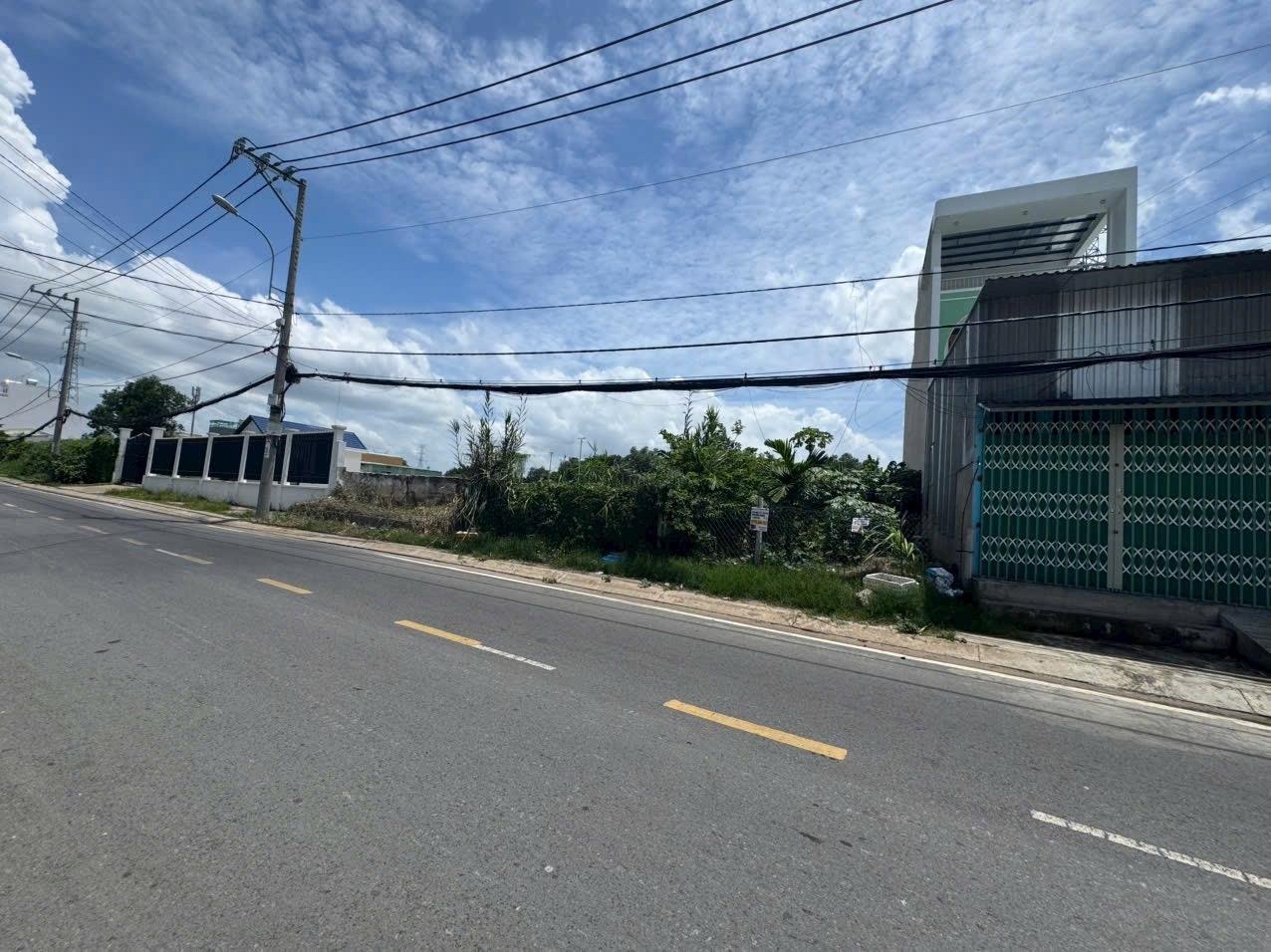 Cần bán nhanh mảnh đất 140 m2 tại Phước Lộc - Nhà Bè - TP Hồ Chí Minh, giá 7,5 tỷ