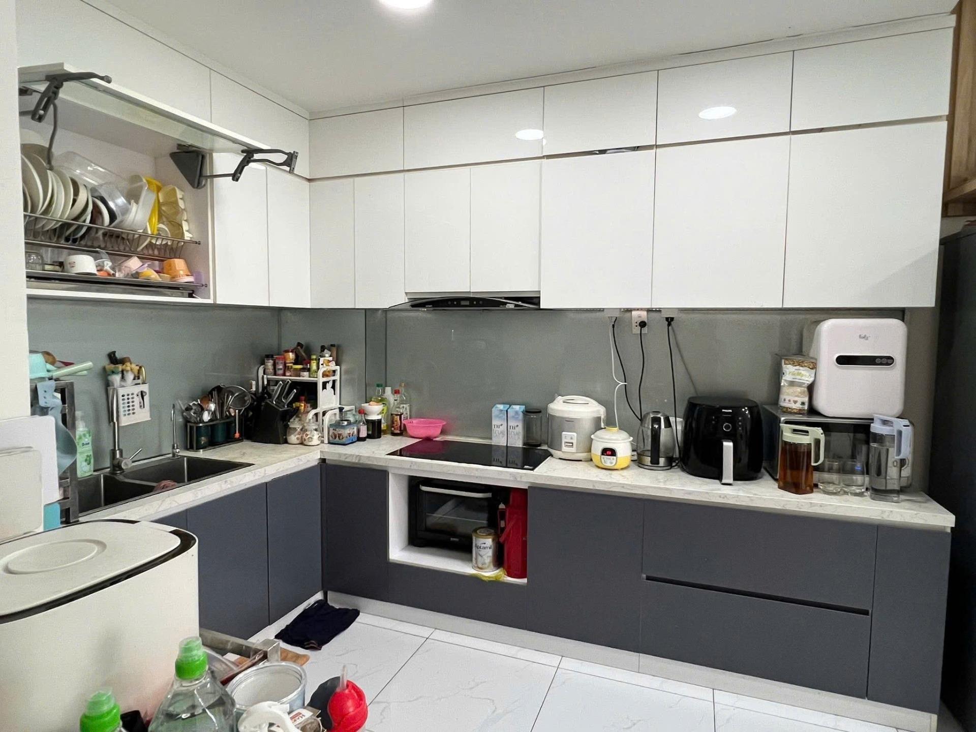 Cần cho thuê gấp căn chung cư 75 m2 tại Đường Lũy Bán Bích - Tân Phú, giá 11,5 triệu/tháng