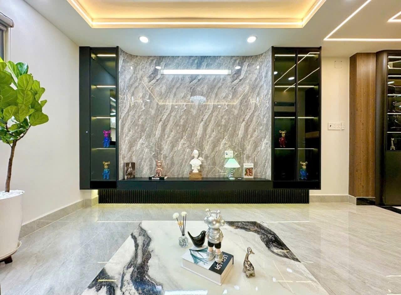 Cần bán nhanh căn nhà đẹp 72 m2, hướng Tây-Bắc tại Đường Hương lộ 2 - Bình Tân, giá 18 tỷ